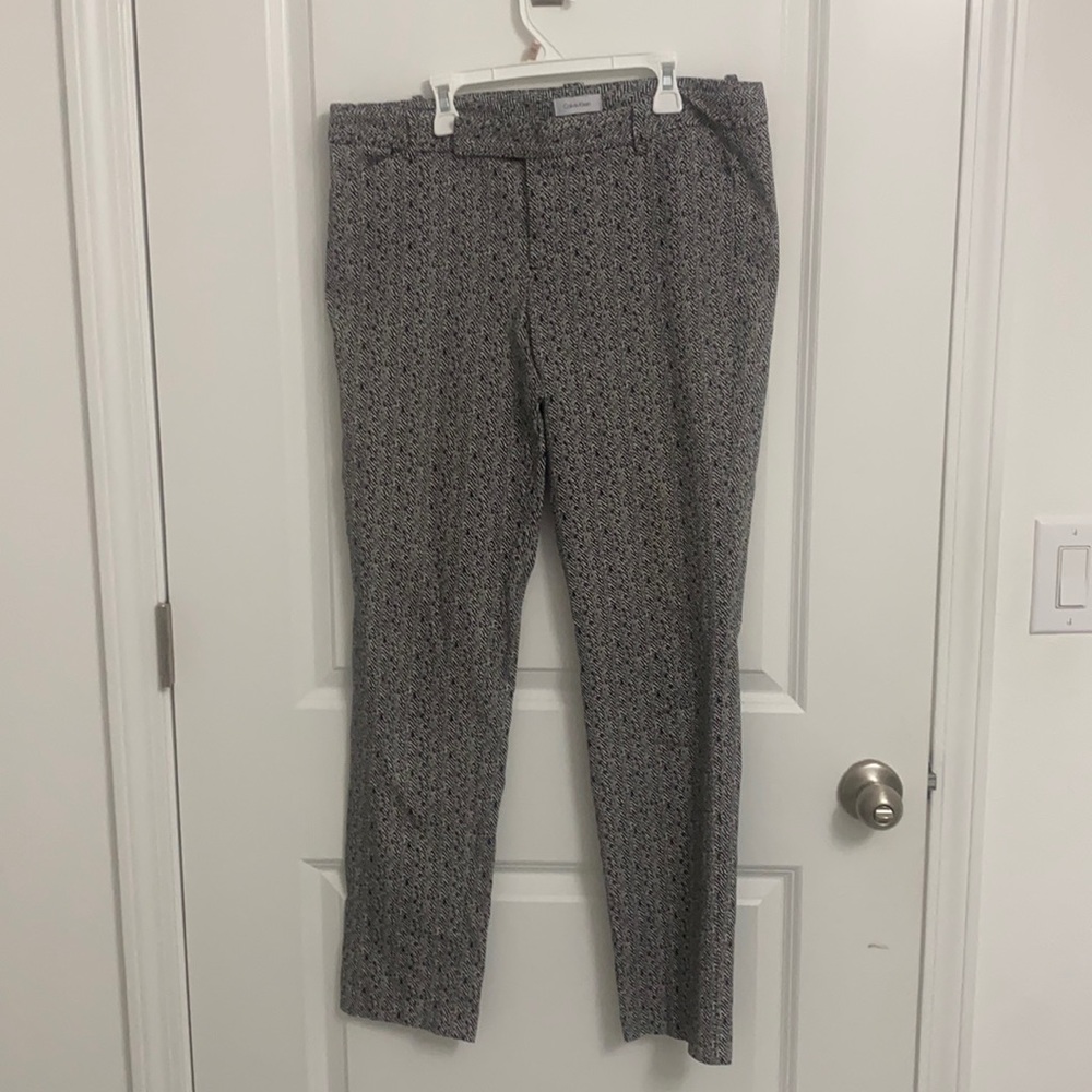 Calvin Klein Womens Black and white print Pants size 10